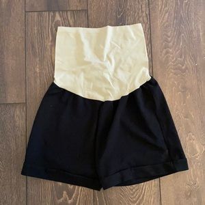 Maternity dress shorts